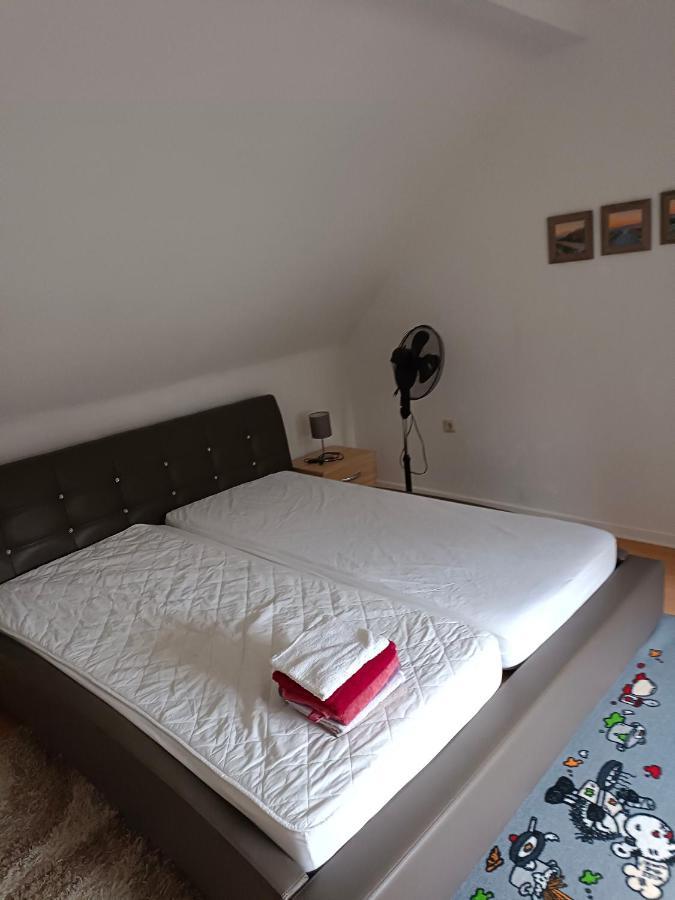 בוכום Nette Kuschelige Wohnung מראה חיצוני תמונה
